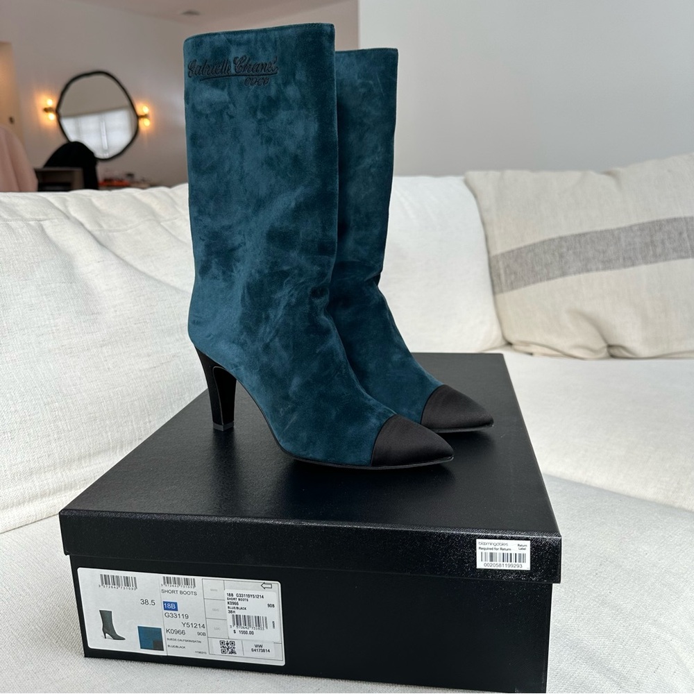 Chanel Gabrielle Blue/Black Cap Toe Boots sz38.5